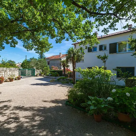 Hundefreundliches Nur 500 Meter Zum Mit Mediterraner Terrasse شقة *