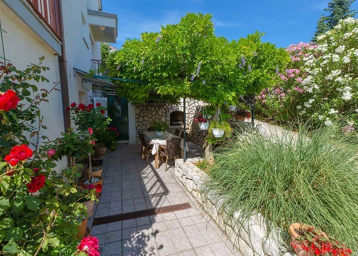 شقة Hundefreundliches Nur 500 Meter Zum Mit Mediterraner Terrasse