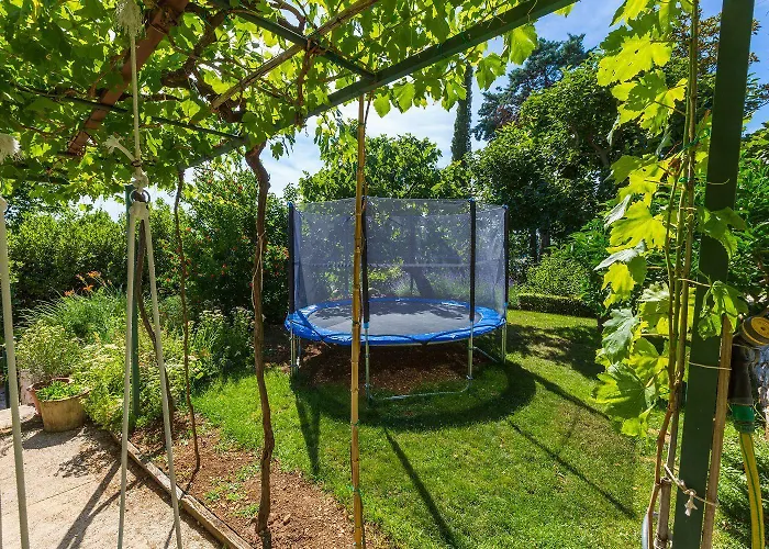 Apartament Hundefreundliches Nur 500 Meter Zum Mit Mediterraner Terrasse Crikvenica