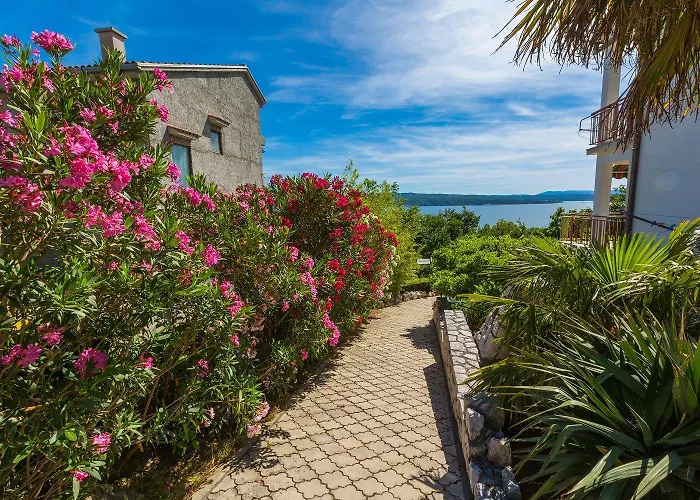 Hundefreundliches Nur 500 Meter Zum Mit Mediterraner Terrasse Apartament